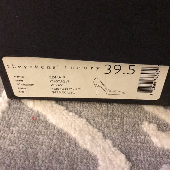 Theyskens ‘ Theory - Picture 5 of 5